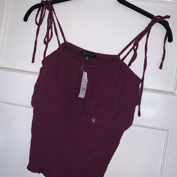 Kendall & Kylie mock crop top NWT - Picture 4 of 7
